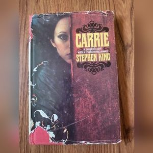 Carrie Stephen King Hardcover DoubleDay Rare with Dust Jacket 1974